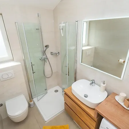 Apartments Laganini Primosten Room photo