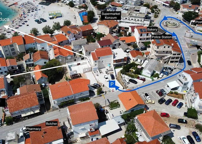 Apartments Laganini